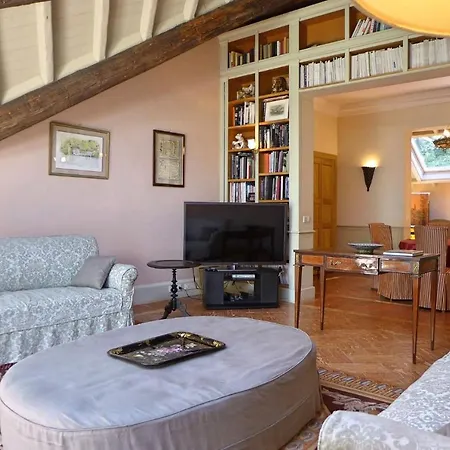 Sleeps 26 With Pool Air Con And Wifi Villa *